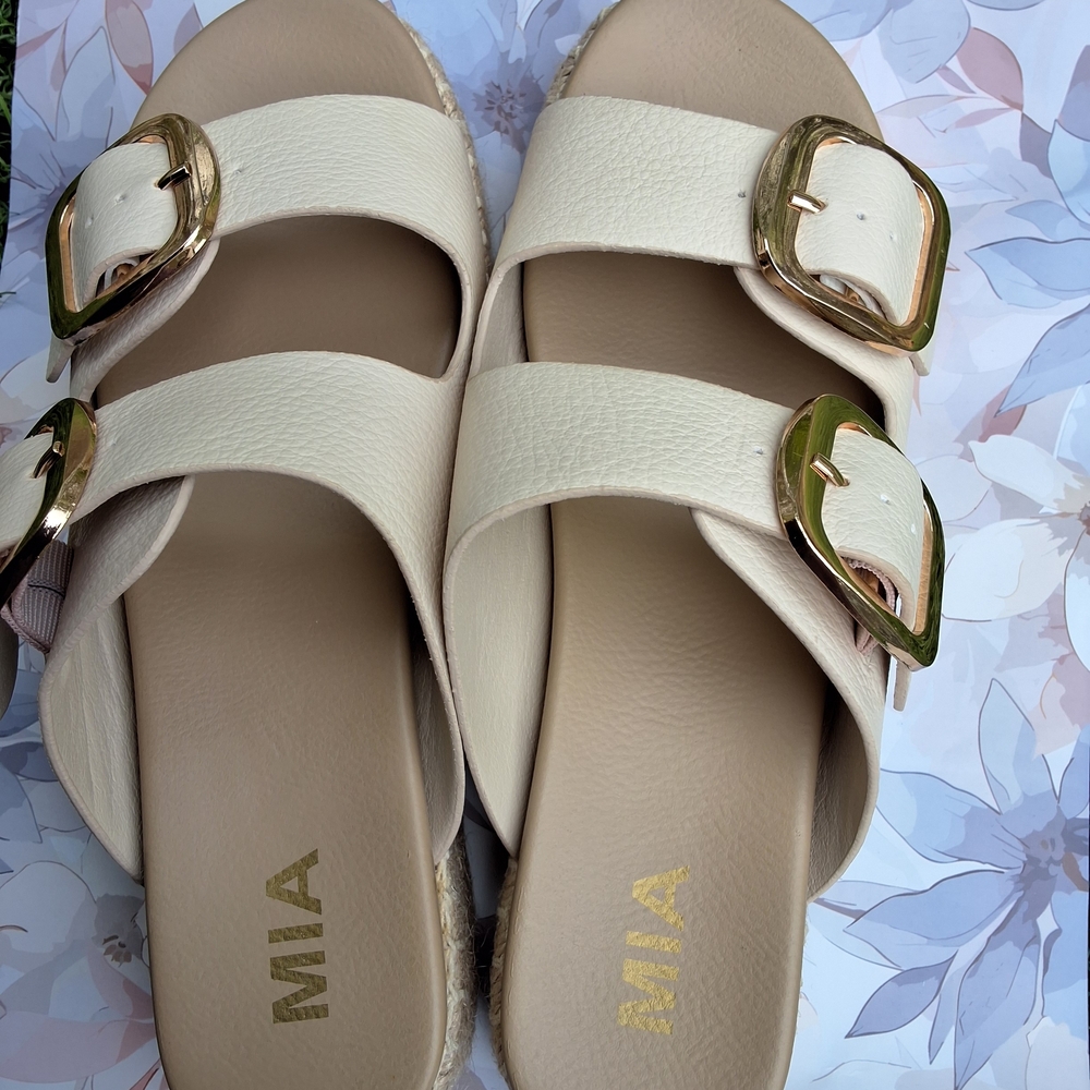 MIA Platform Espadrille Slide Sandals Beige Double Buckle Size 7.5 NEW